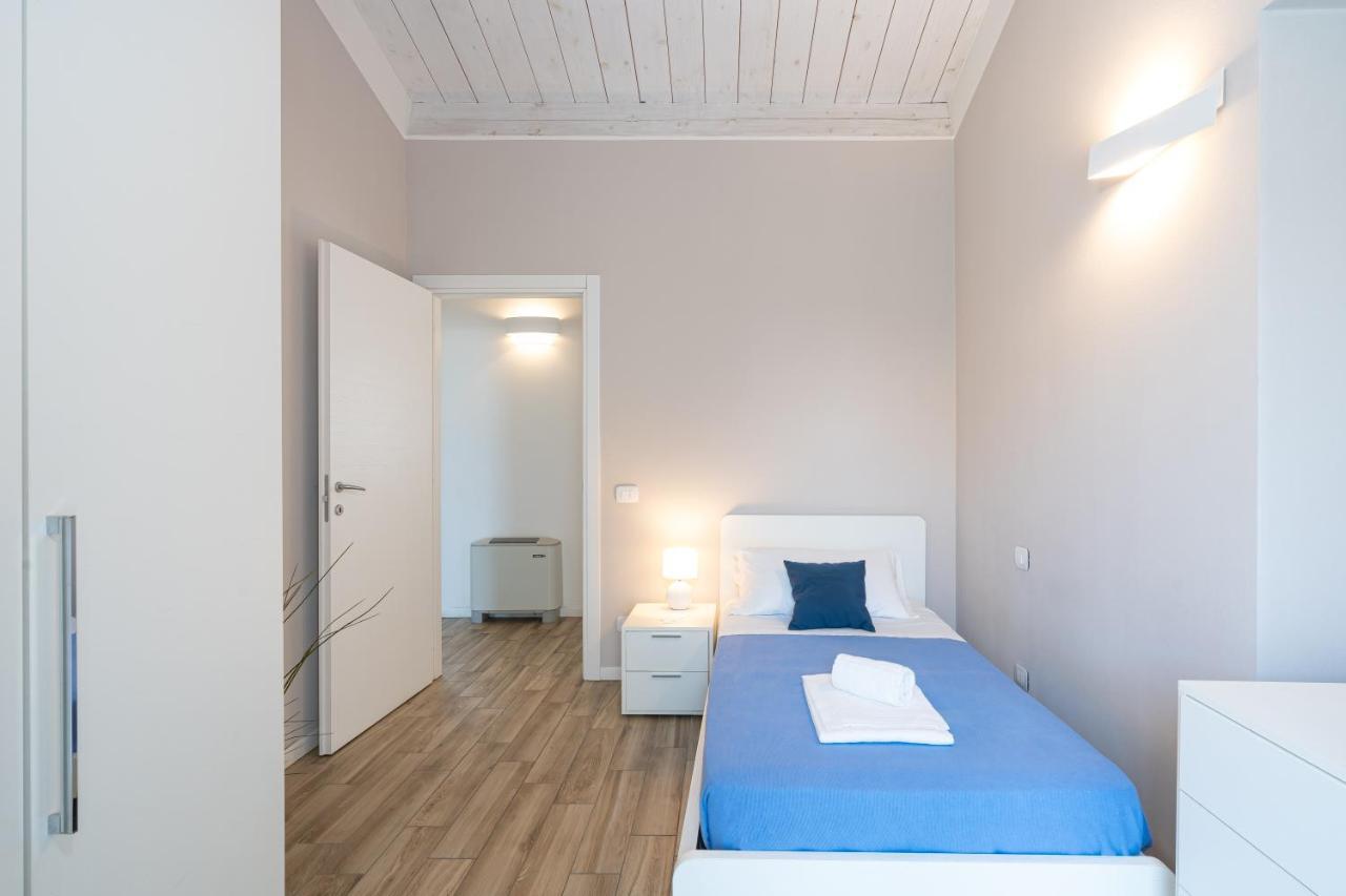 Two-Bedroom Deluxe Apartment Balcony