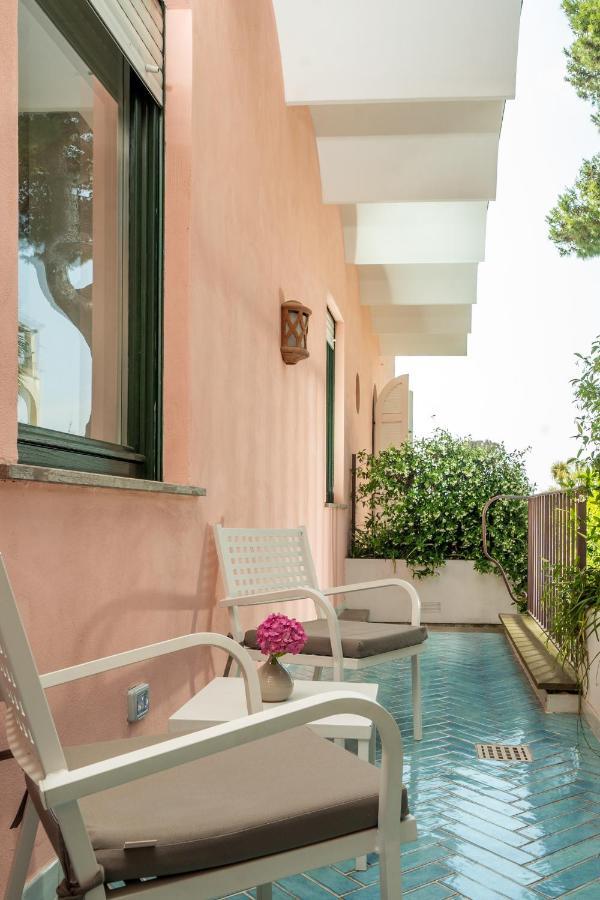 Superior Double Room with Terrace