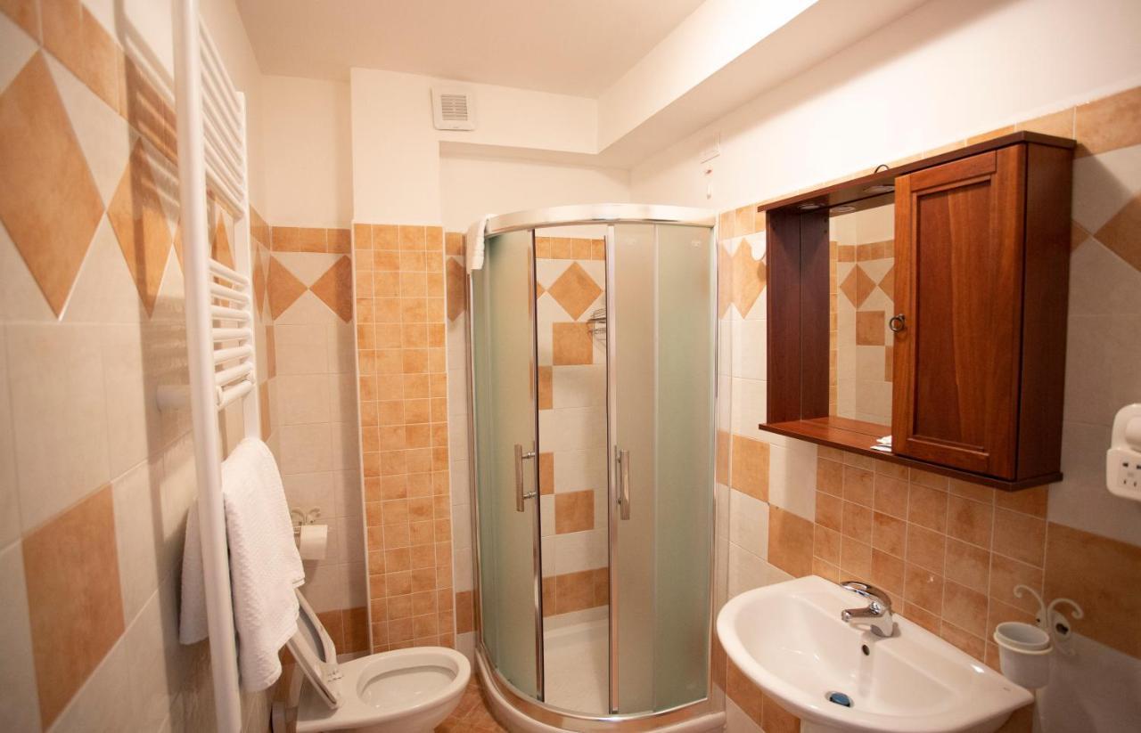 Double Room Mountain View