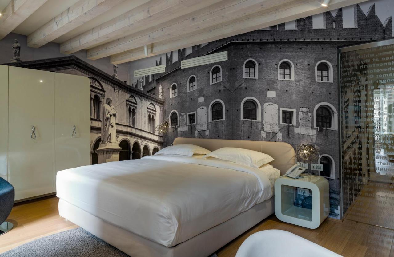 Deluxe One-Bedroom Apartment View