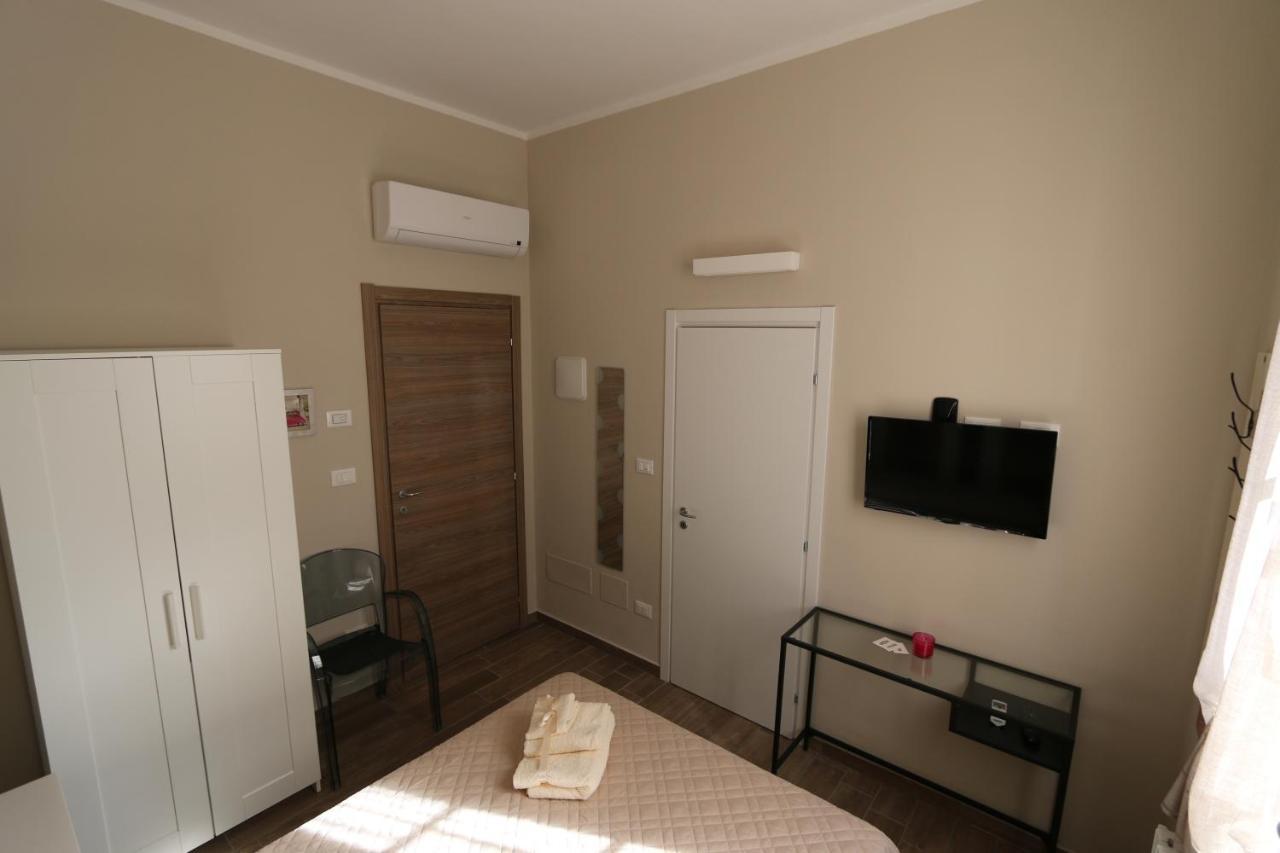 Camera Singola Deluxe con Bagno Privato