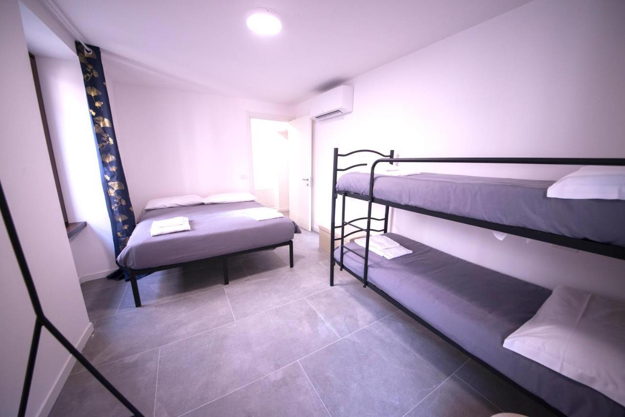 Superior One-Bedroom Apartment