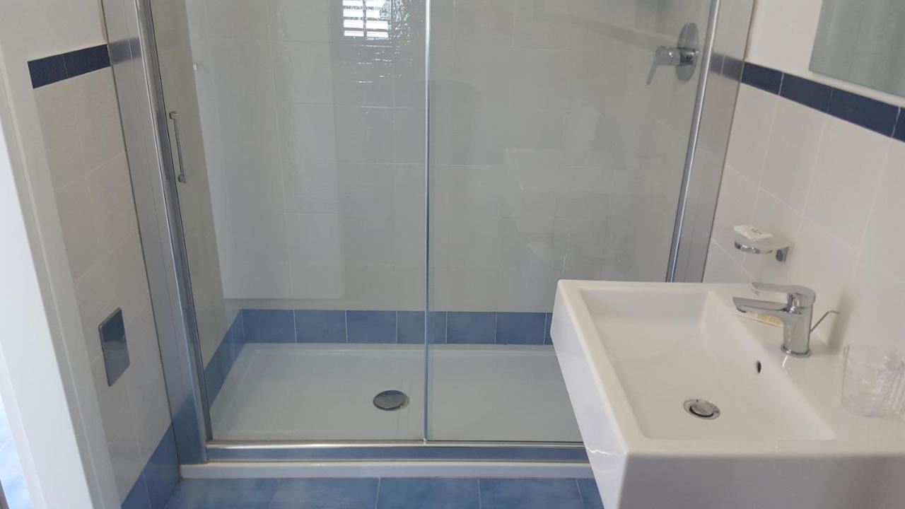Triple Room Sea View