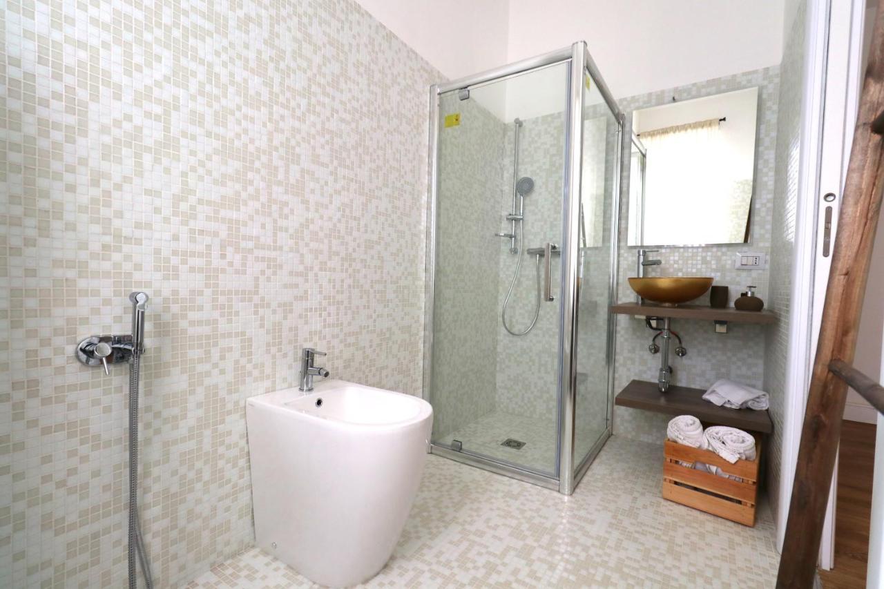Deluxe Double Room,1595448869:JPEG