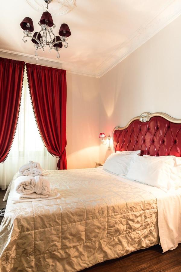 Deluxe Double Room Garden View