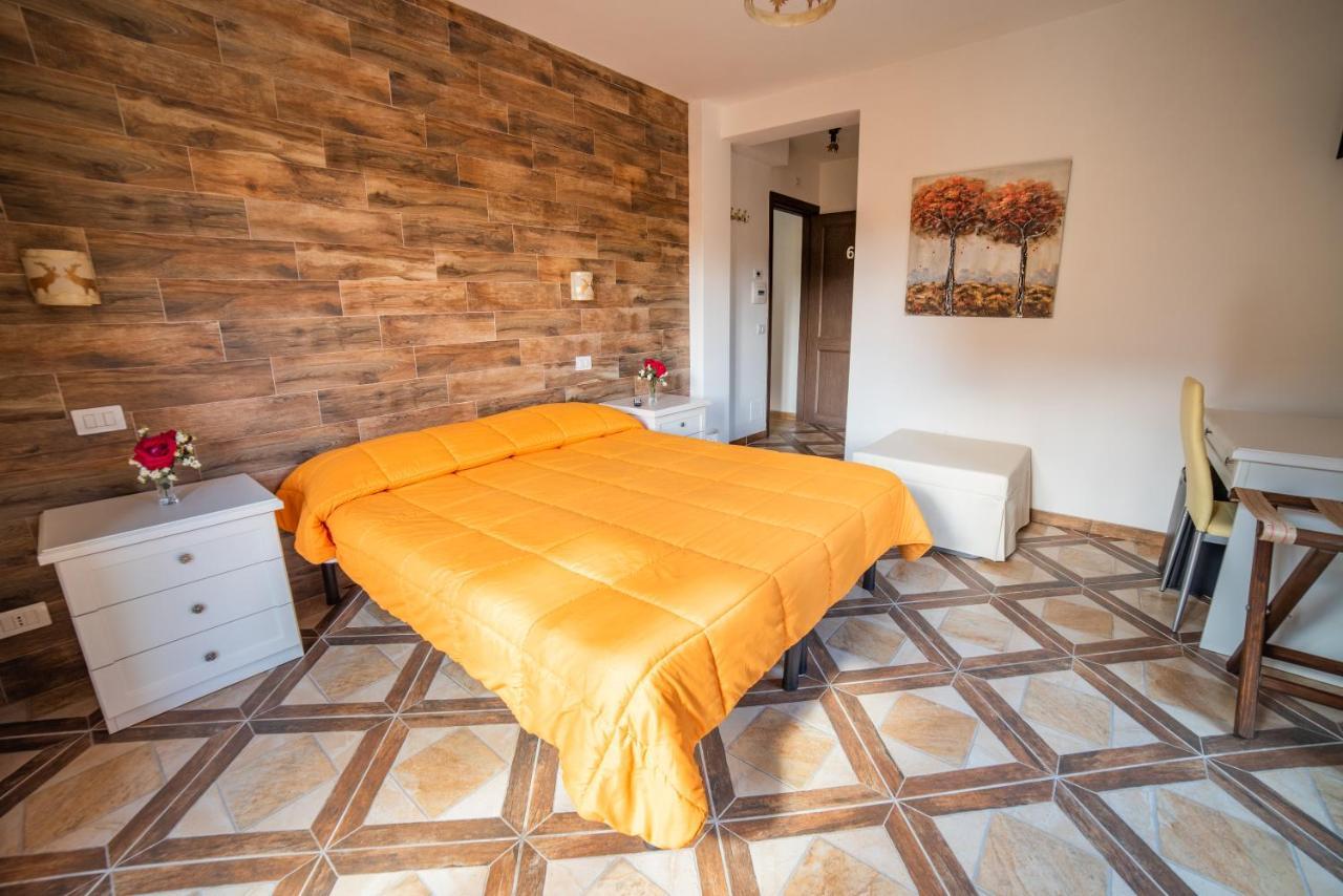 Double Room Mountain View