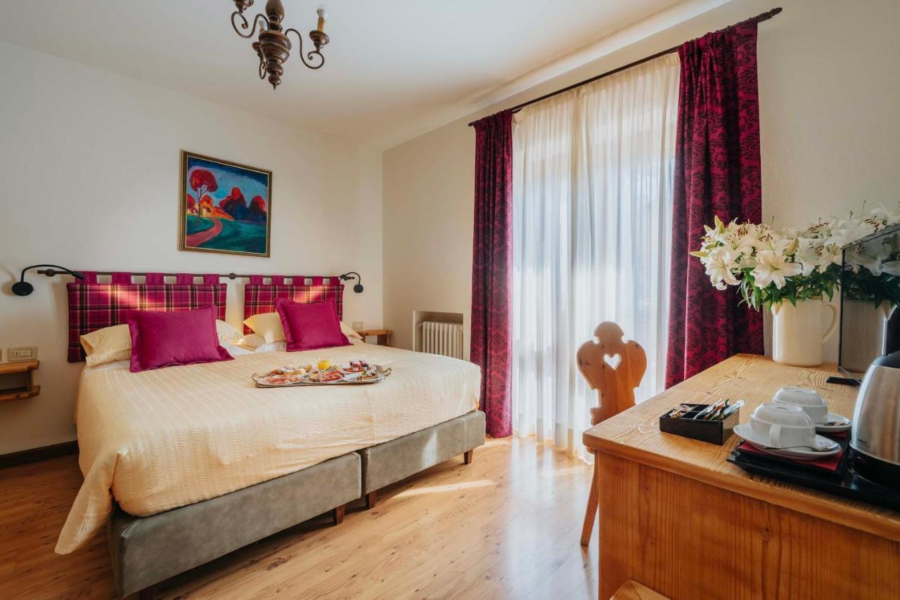 Double Room Mountain View
