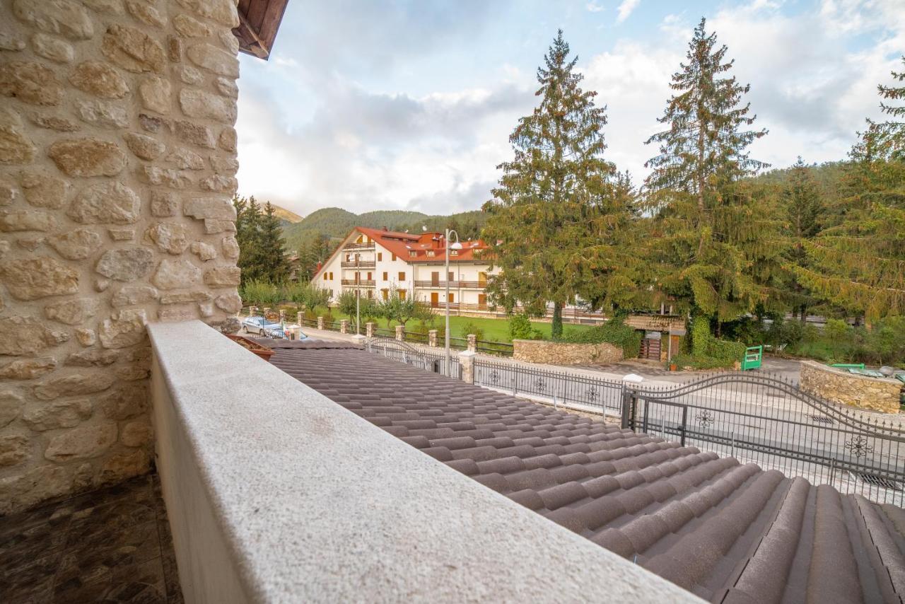 Double Room Mountain View