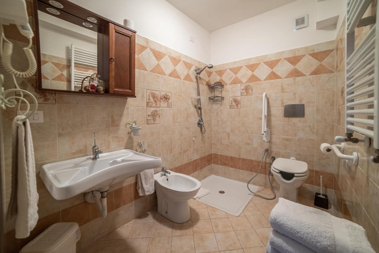 Double Room Mountain View