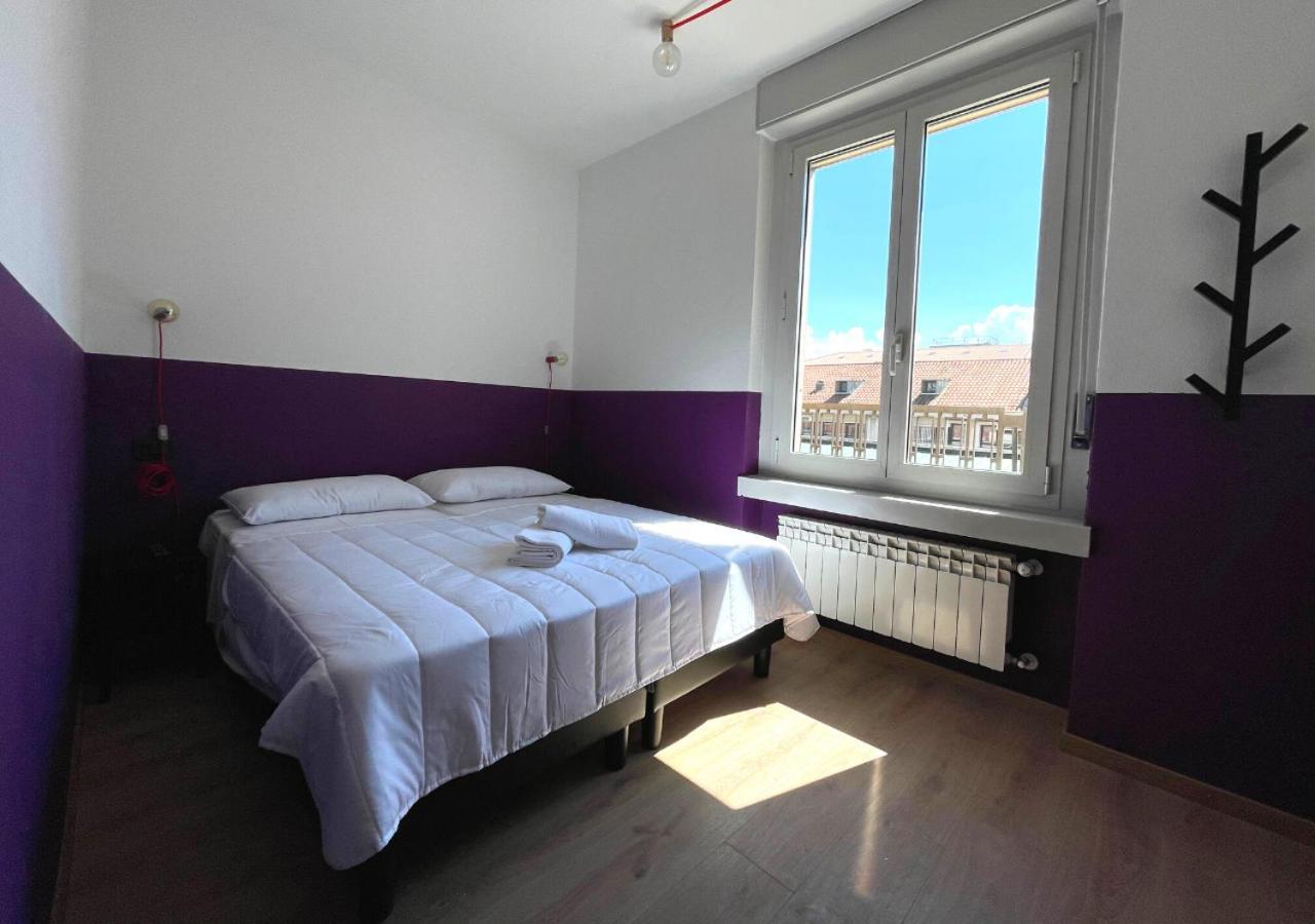 Double or Twin Room Private External Bathroom