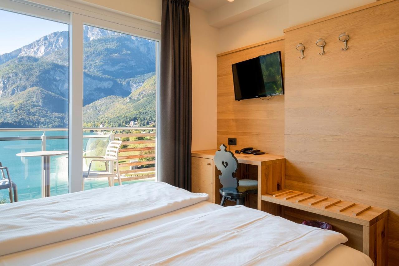 Doppelzimmer mit Seeblick