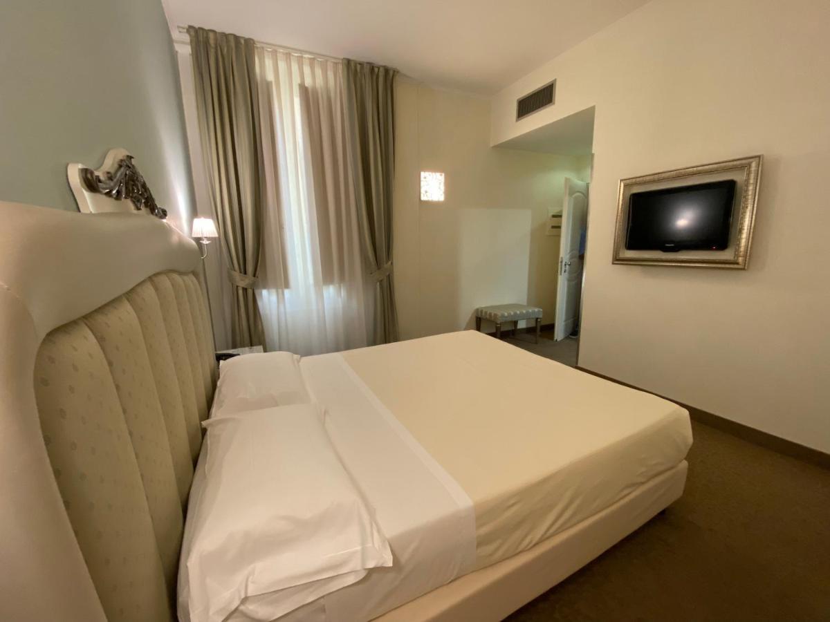 Comfort Double or Twin Room