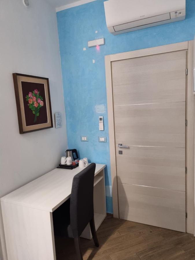 Large Double or Twin Room