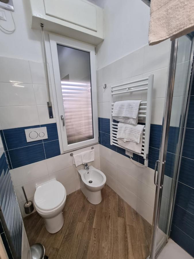 Large Double or Twin Room