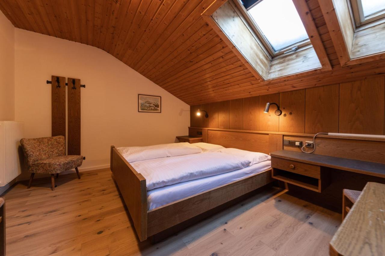 Standard Doppel- oder Zweibettzimmer