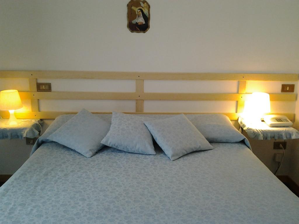 Double or Twin Room Balcony