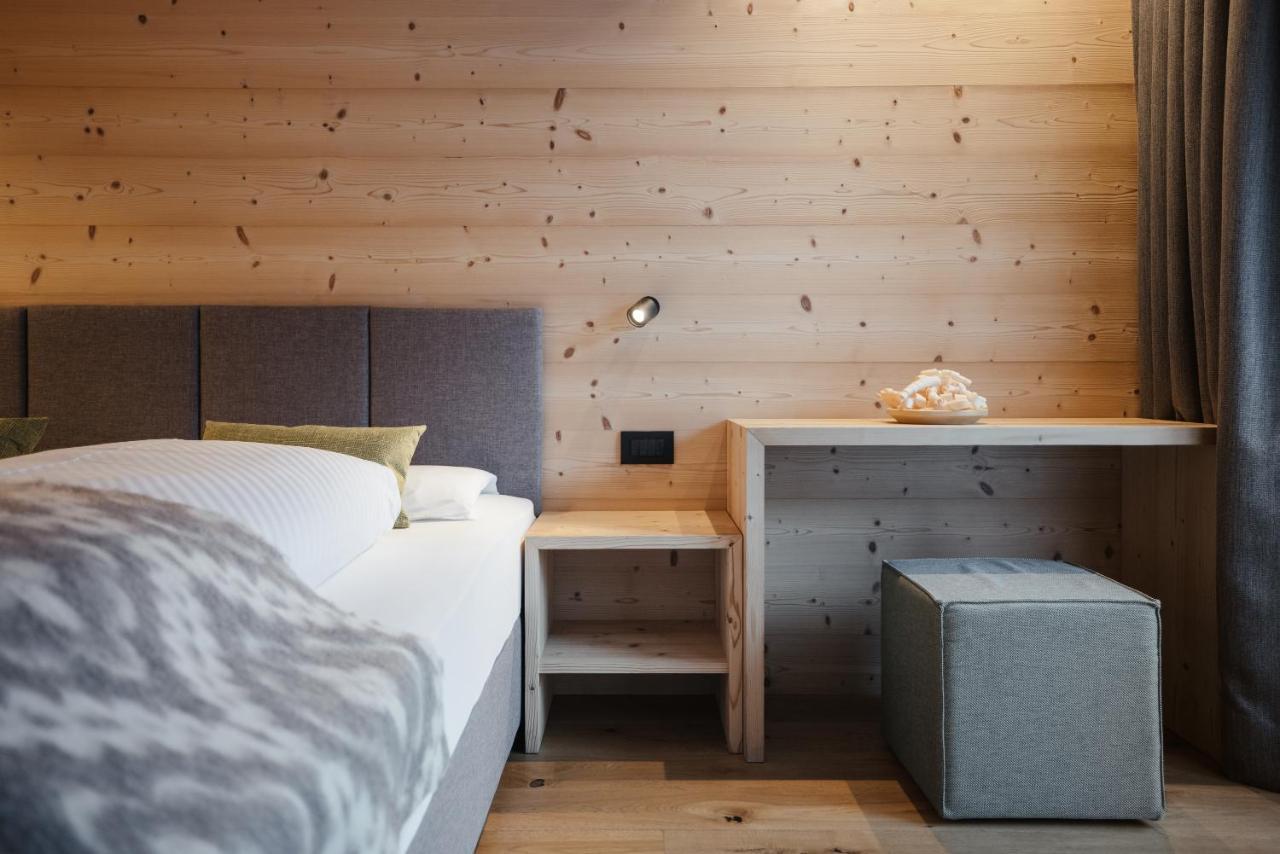 Standard Doppel-/Zweibettzimmer mit Balkon