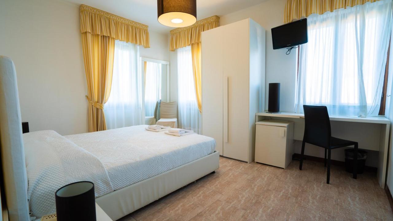 Superior Double Room,1195874977:JPEG