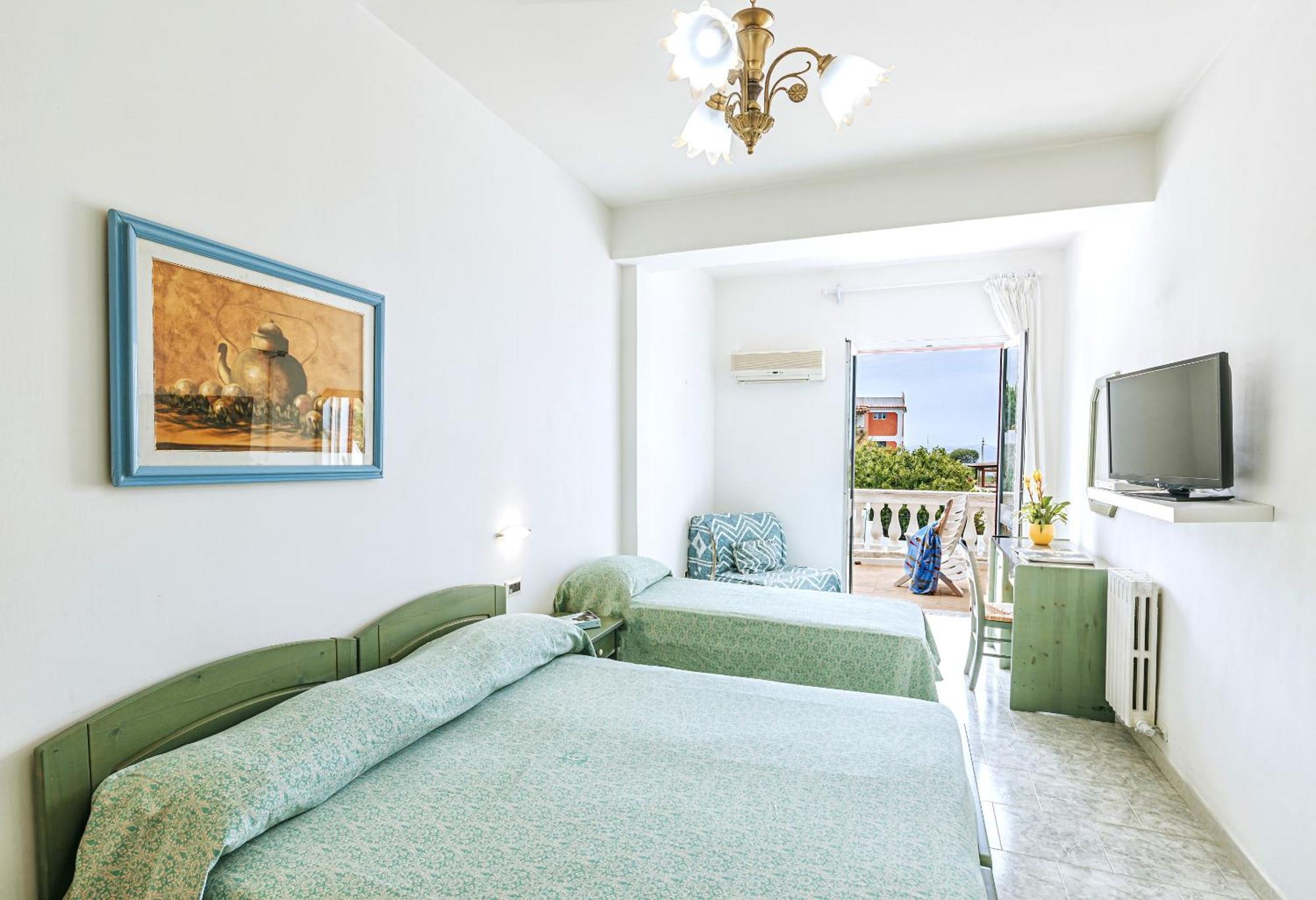 Triple Room Sea View,1589239480:JPEG