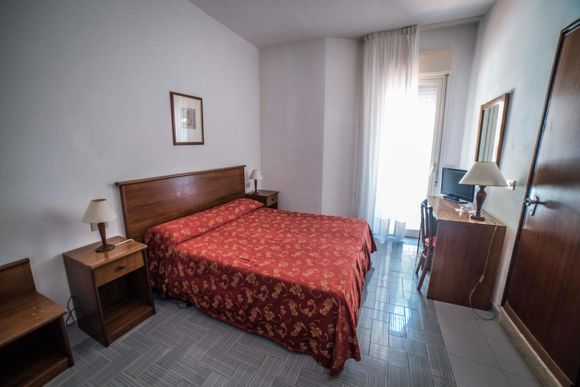 Standard Double Room,1209777451:JPEG