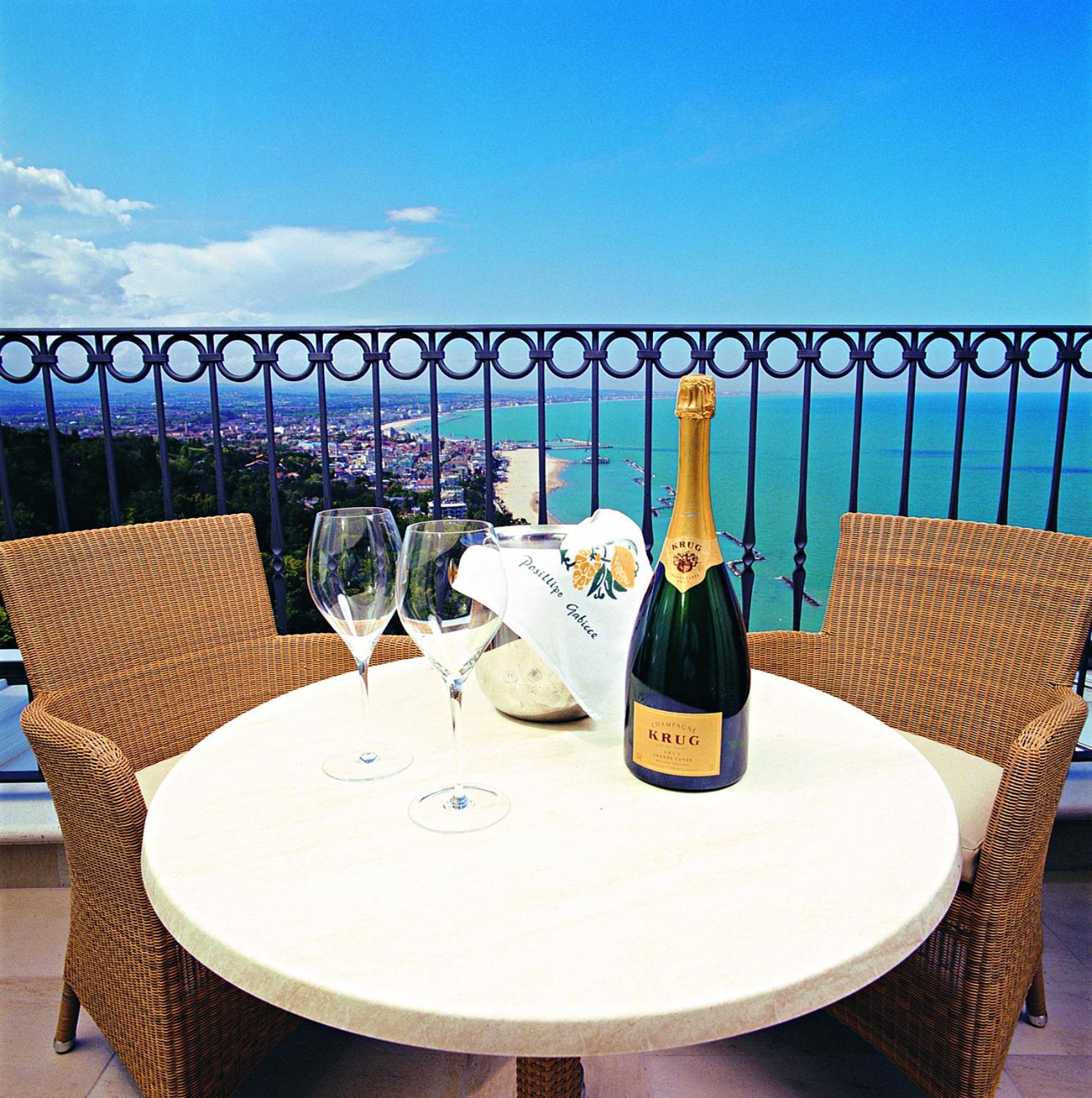 Standard Double or Twin Room Balcony