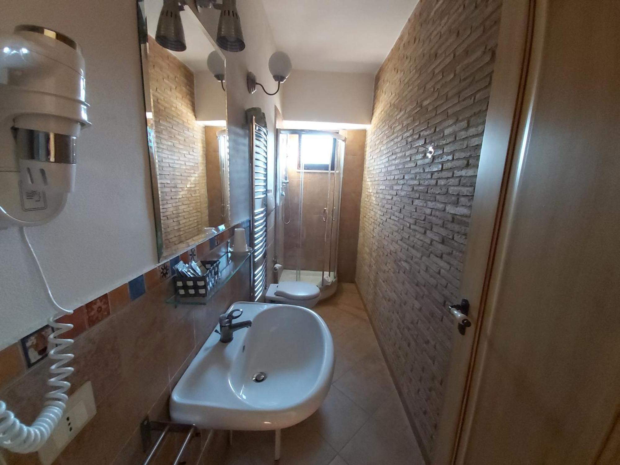 Family Room Private Bathroom