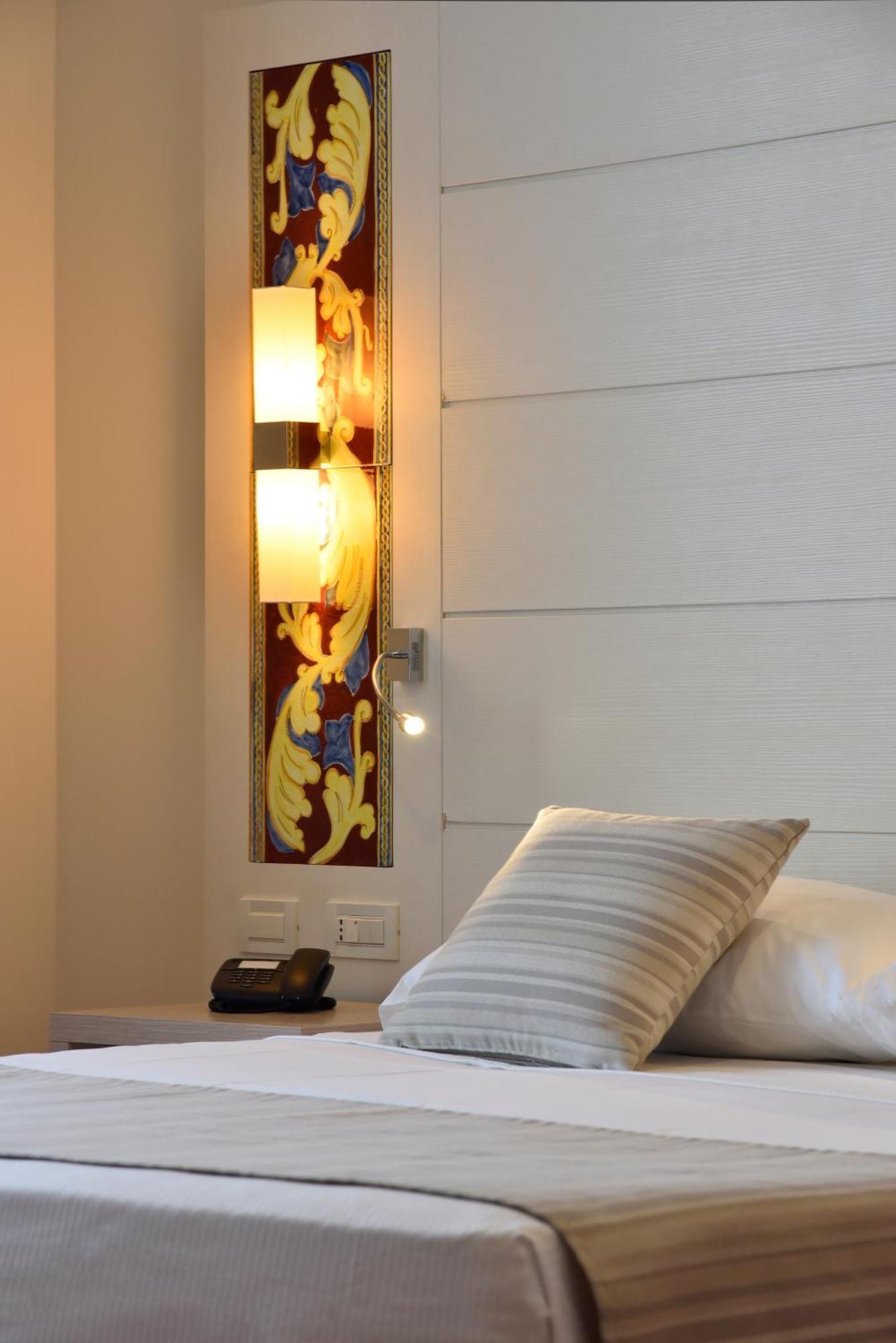 Superior Double or Twin Room Sea View