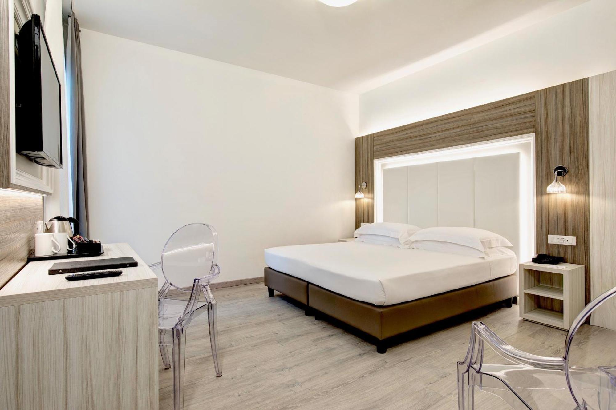 Comfort Queen Room
