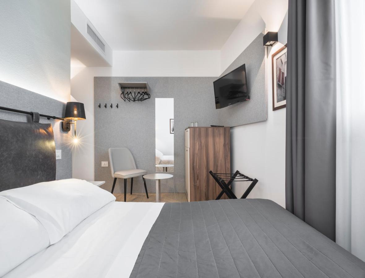 Basic Double Room French Bed