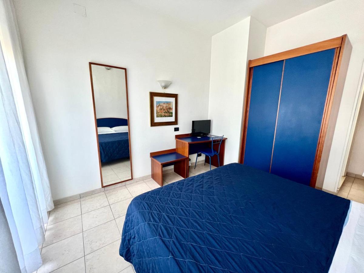Deluxe Double Room Sea View