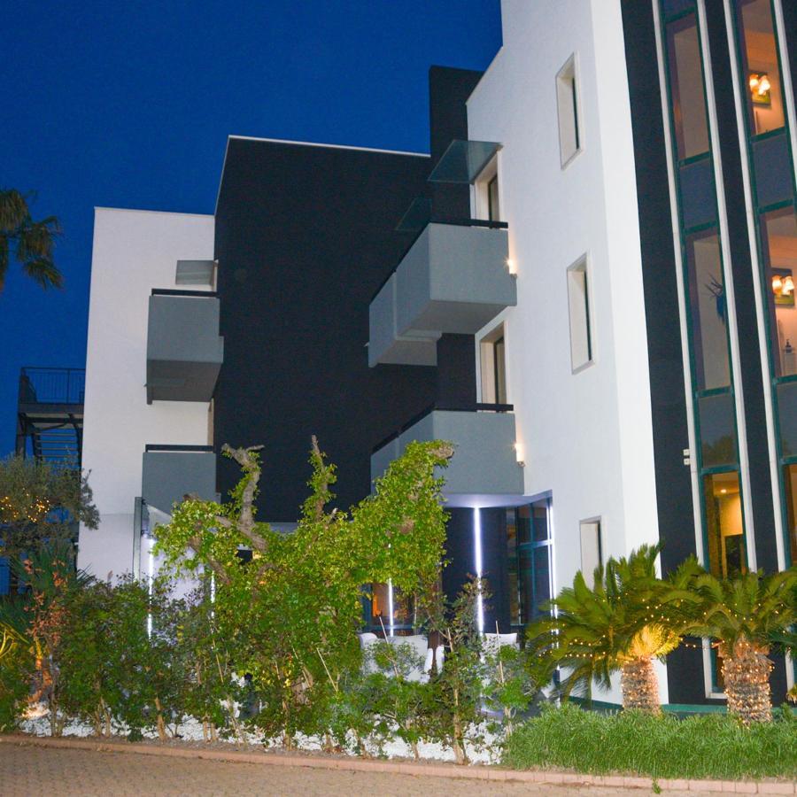 Triple Room Balcony