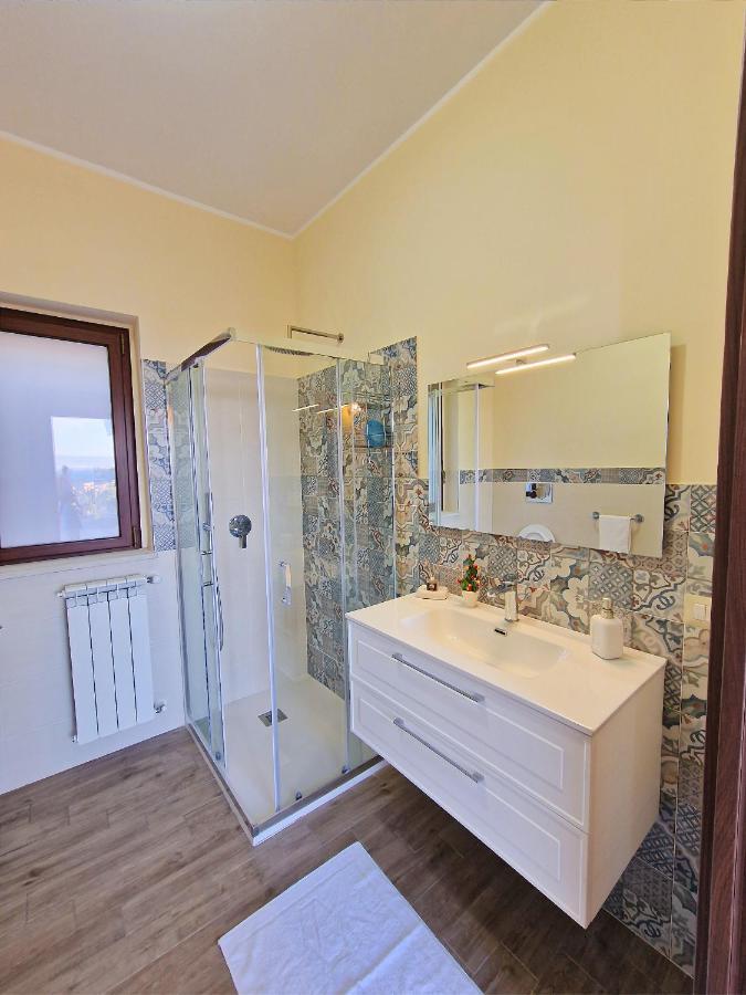 Double Room Private Bathroom,1241819110:JPEG