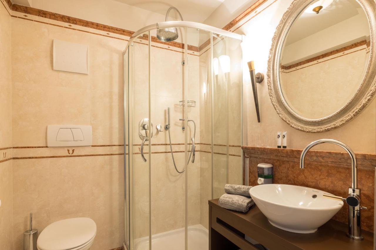 Budget Double Room,1546140952:JPEG