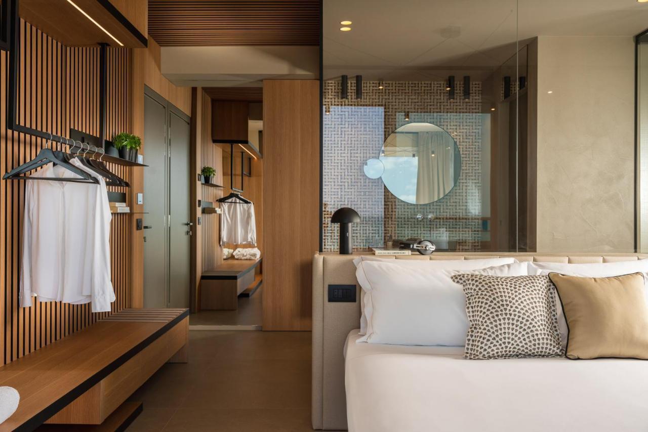 Golden Suite Sea View