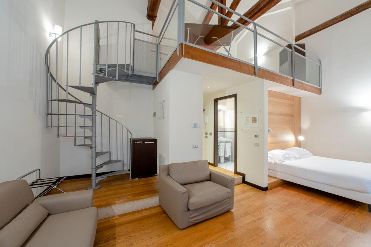 Suite Loft Separate Building