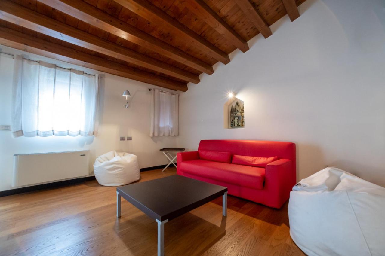 Suite Loft Separate Building