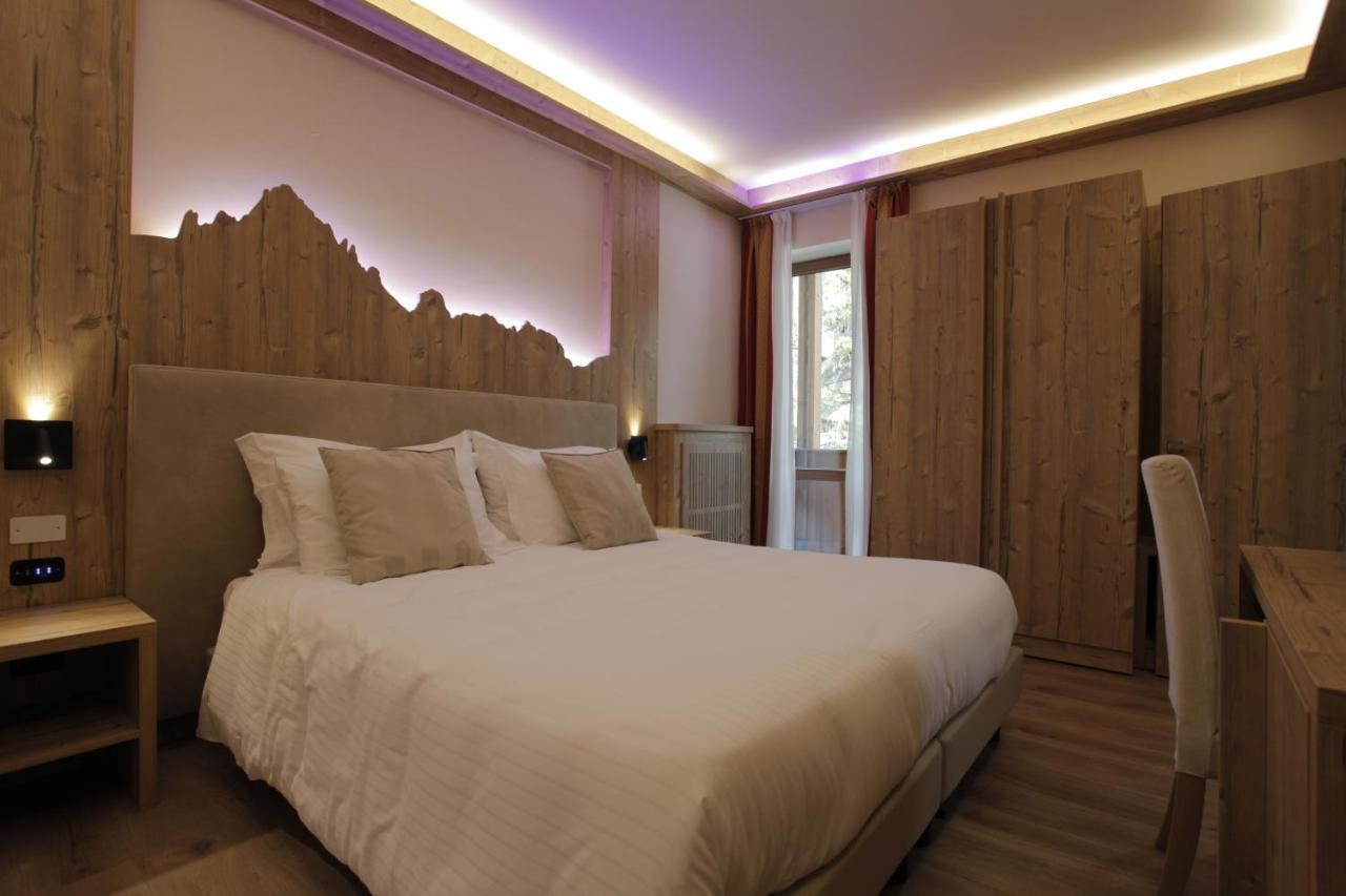 Comfort Queen Room