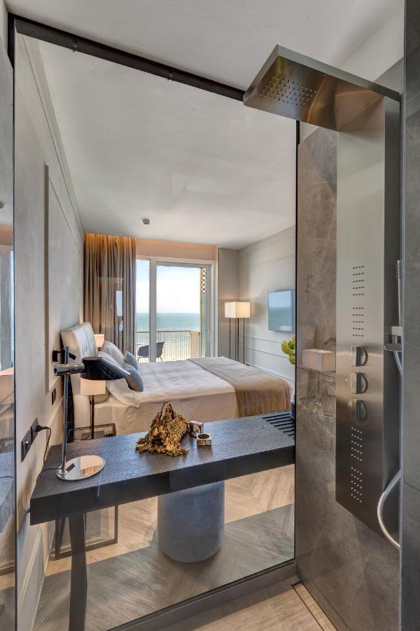 Queen Room Sea View