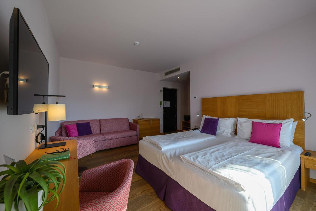 Comfort Double Room Balcony Lake View