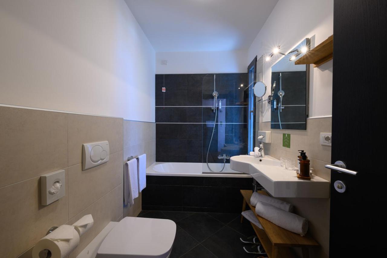 Comfort Double Room Balcony Lake View