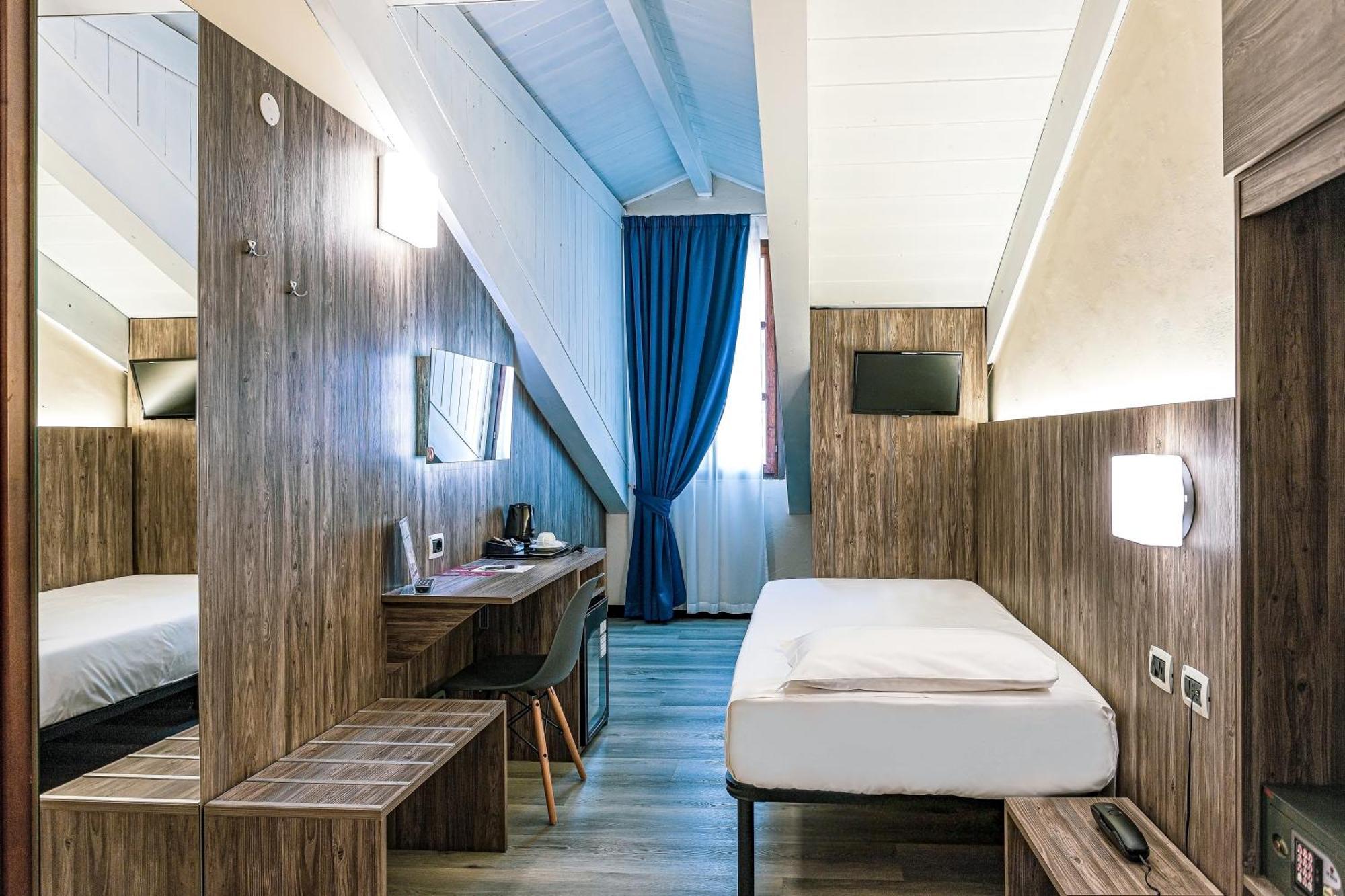 Comfort Single Room