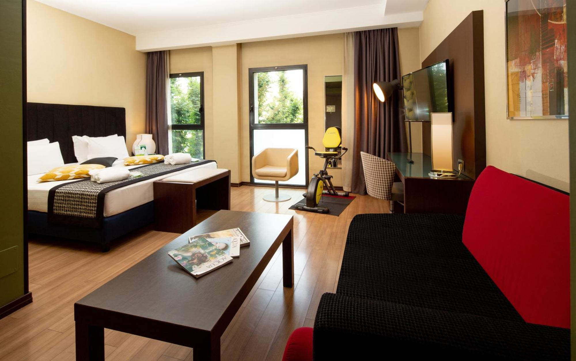 Premium Room