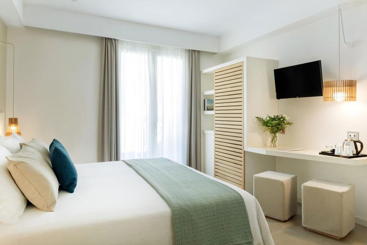 Triple Room with Balcony
