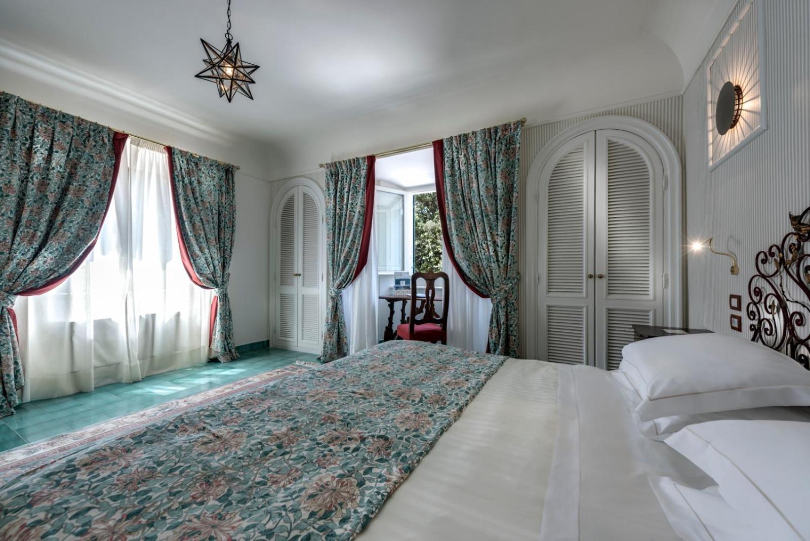 Superior Double Room,705626665:JPEG