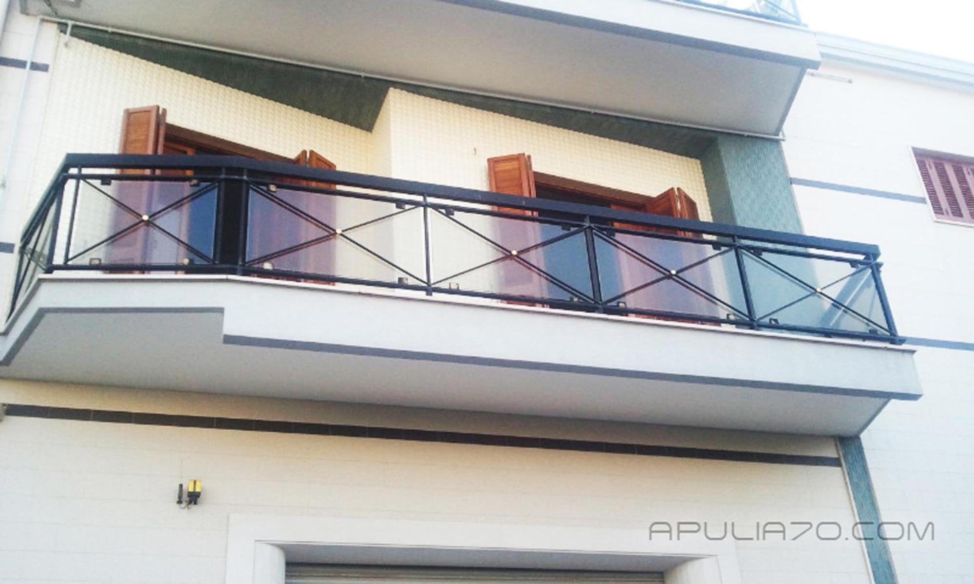 Deluxe Four-Bedroom Apartment