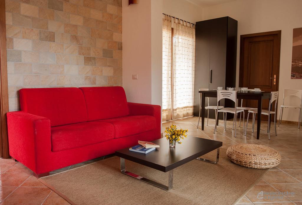 Two-Bedroom Apartment,201237919:JPEG