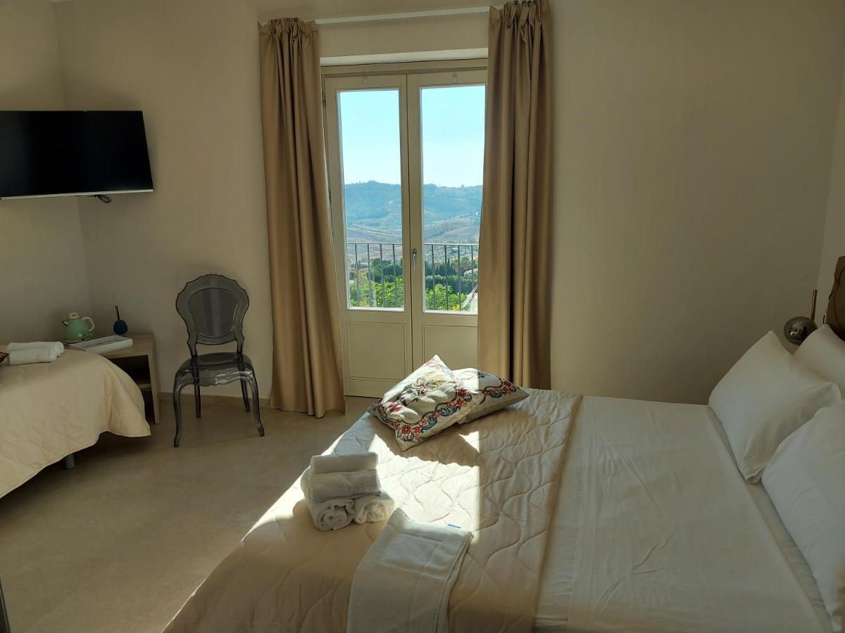 Deluxe Triple Room Sea View,1593879169:JPEG