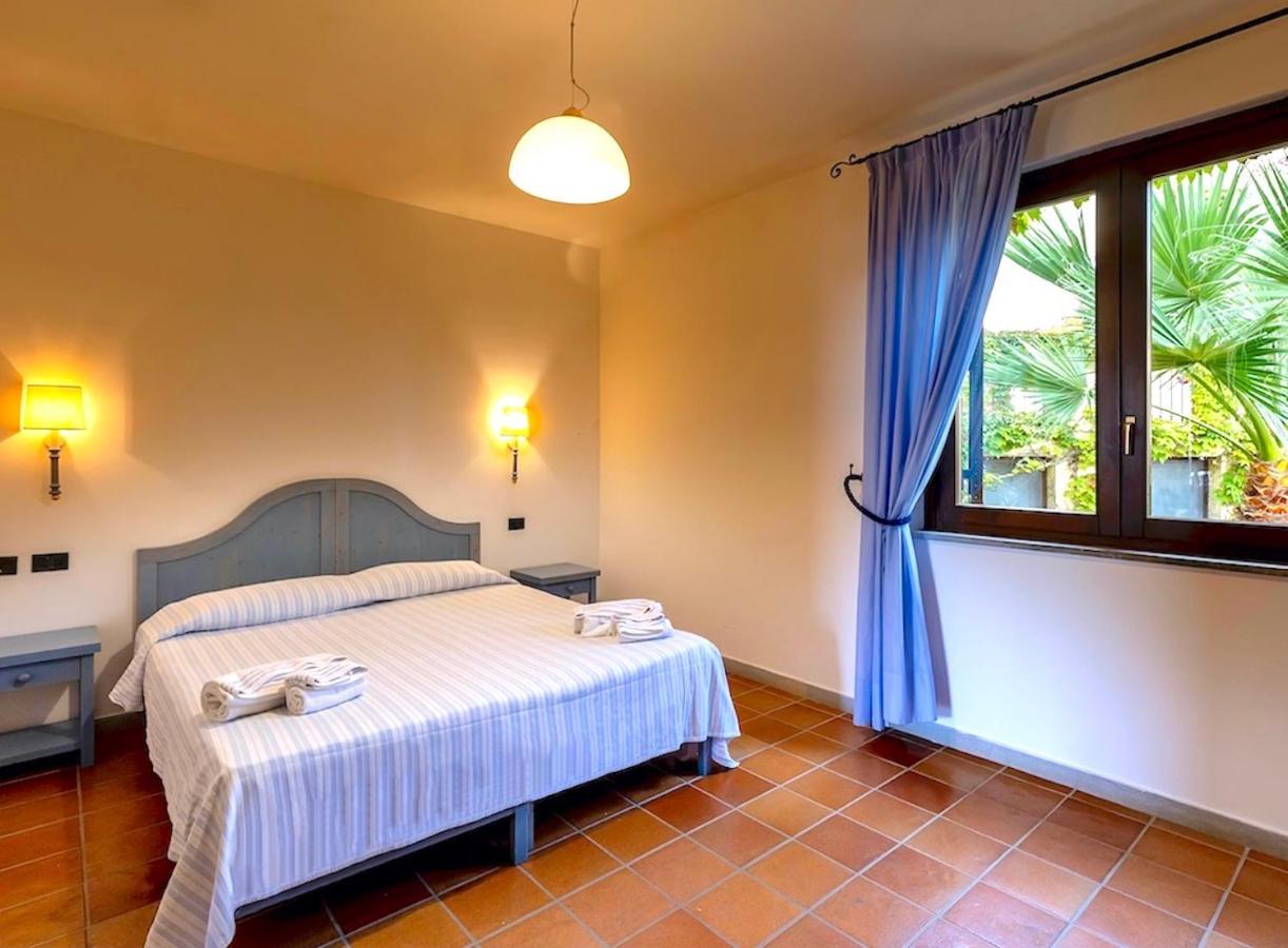 One-Bedroom Apartment Plus