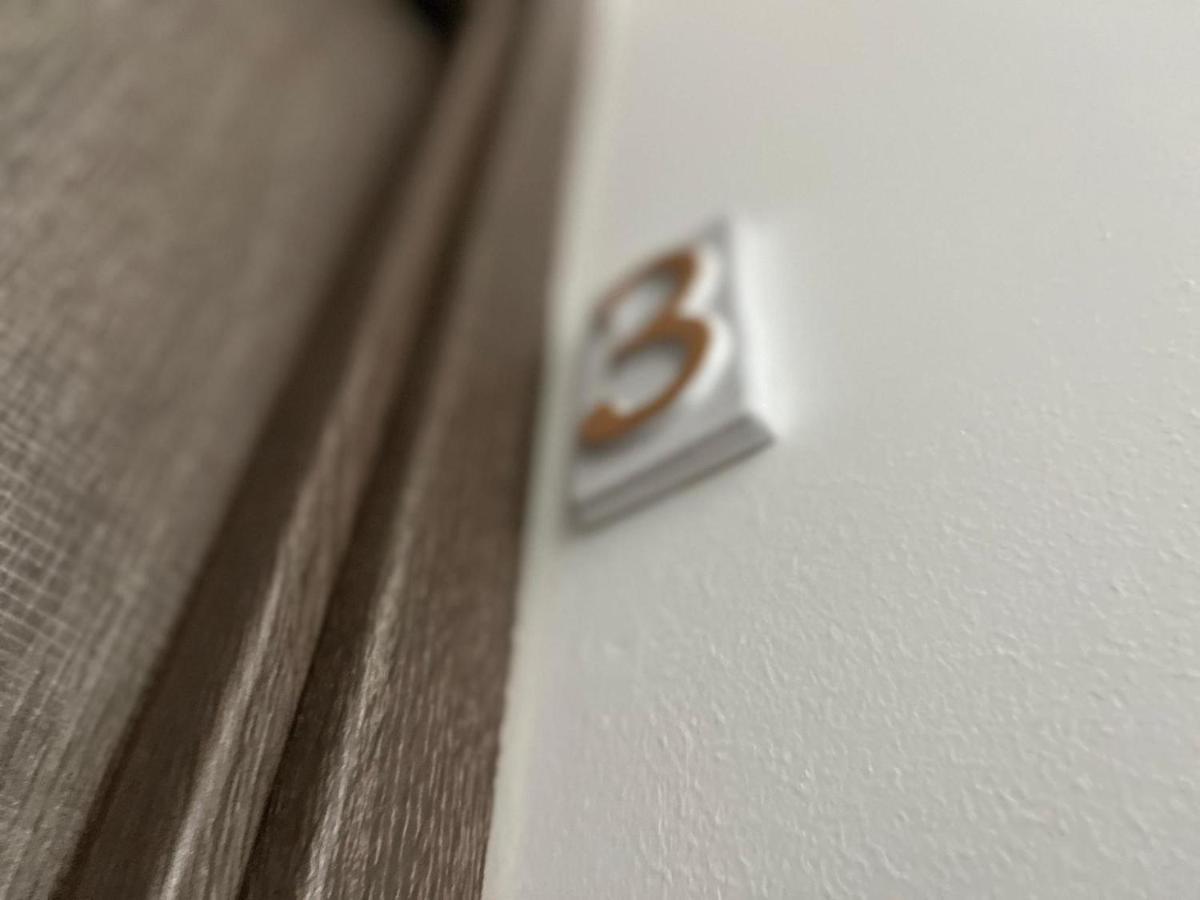 Double Room,1296973246:JPEG