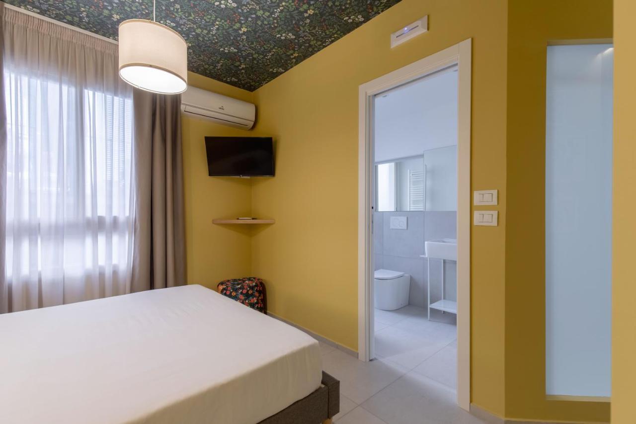 Double Room Private Bathroom
